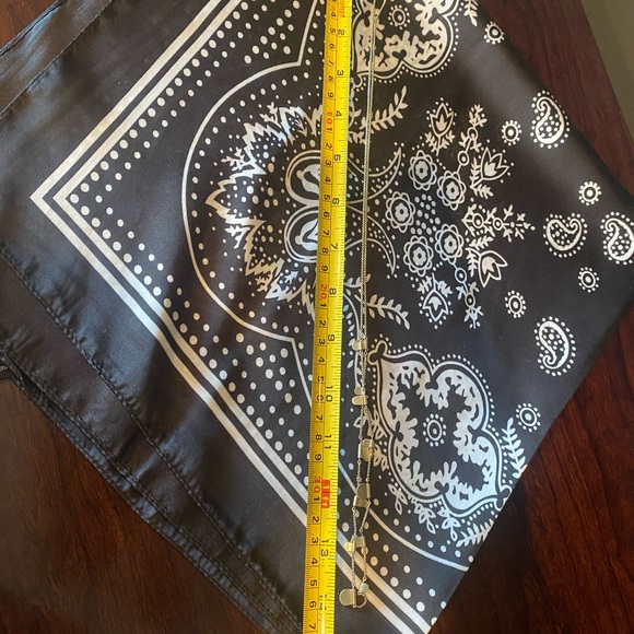 Kendra Scott Gold Adjustable Necklace - Picture 3 of 4